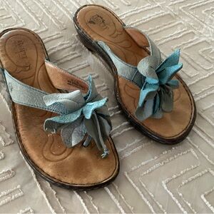 BOC Light Blue Floral Leather Toe-Post Sandals - Size 10/42